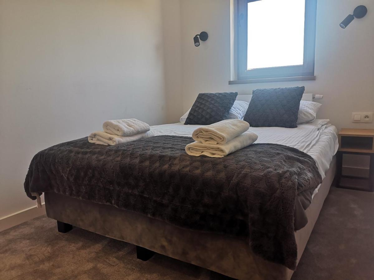 Prywatny Apartament W Hotelu C8 - 365Pam ซาร์บินโนโว ภายนอก รูปภาพ